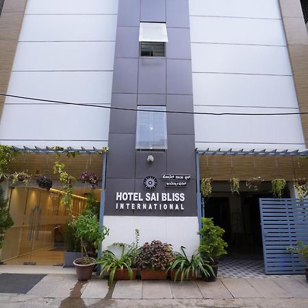 Sai Bliss Residency, Manyata Tech Park Hotell Bangalore Eksteriør bilde