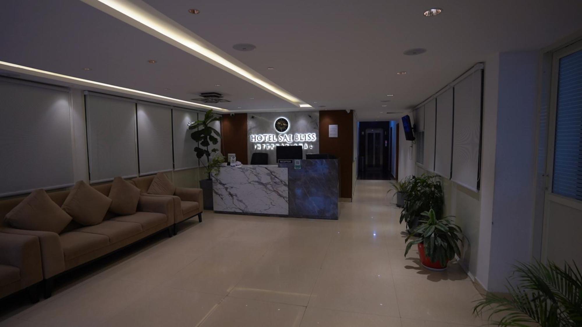 Sai Bliss Residency, Manyata Tech Park Hotell Bangalore Eksteriør bilde