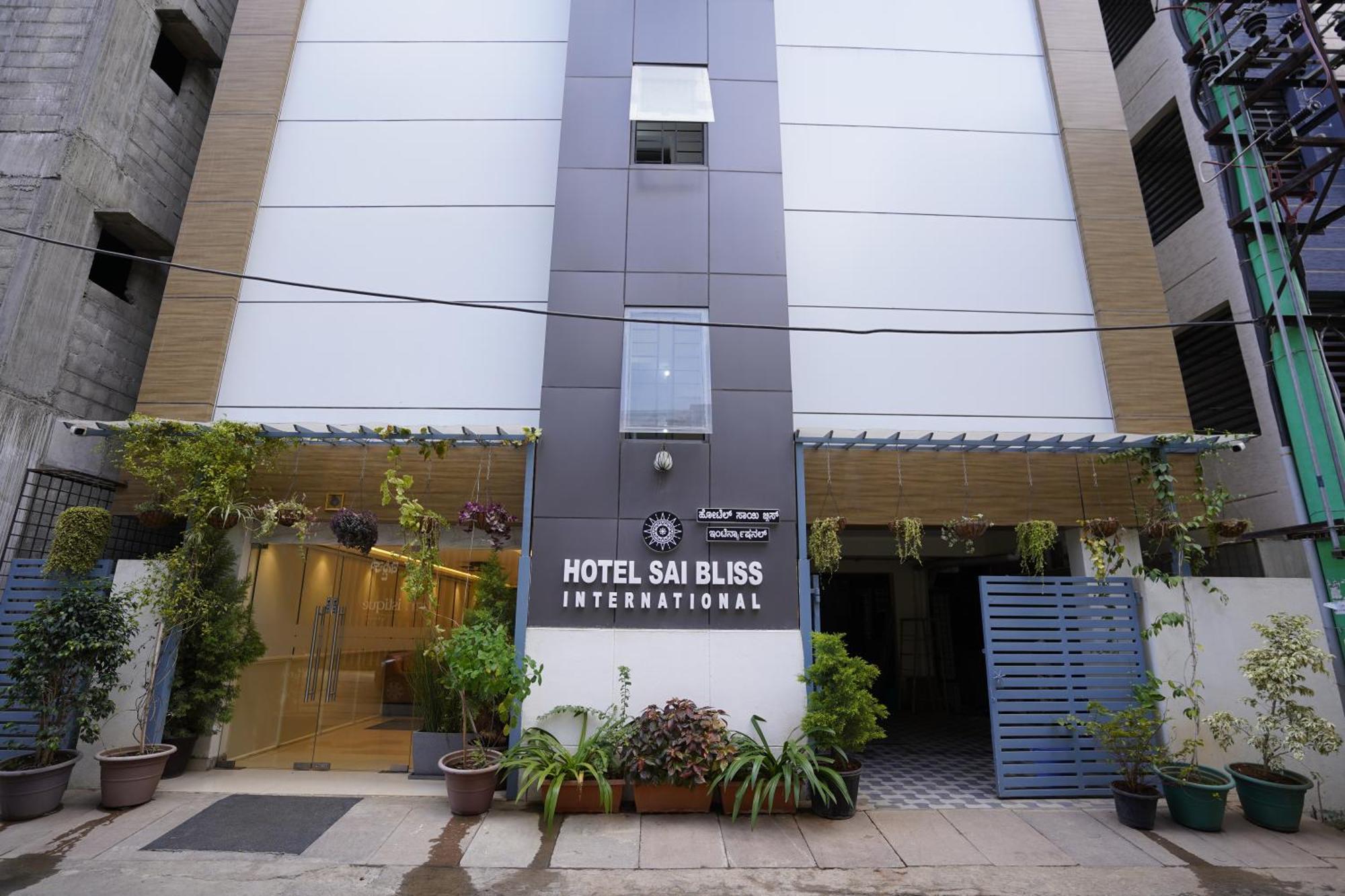 Sai Bliss Residency, Manyata Tech Park Hotell Bangalore Eksteriør bilde