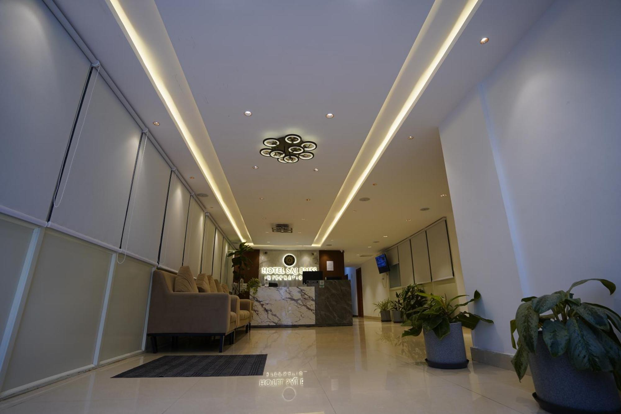 Sai Bliss Residency, Manyata Tech Park Hotell Bangalore Eksteriør bilde